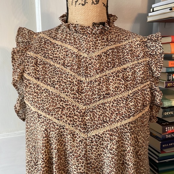 In Loom cheetah print L flowing ruffle dress - Picture 2 of 5